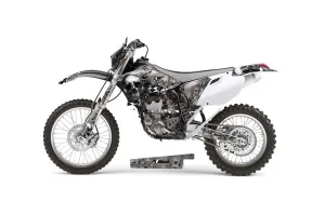 Yamaha YZ250 F Dirt Bike Graphic Kit - 2003-2005 Checkered Skull Black