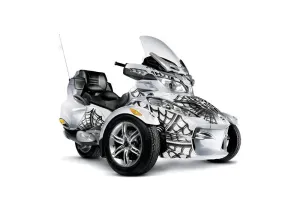 Can Am BRP (RTS) Spyder Graphic Kit - 2010-2013 Widow Maker White