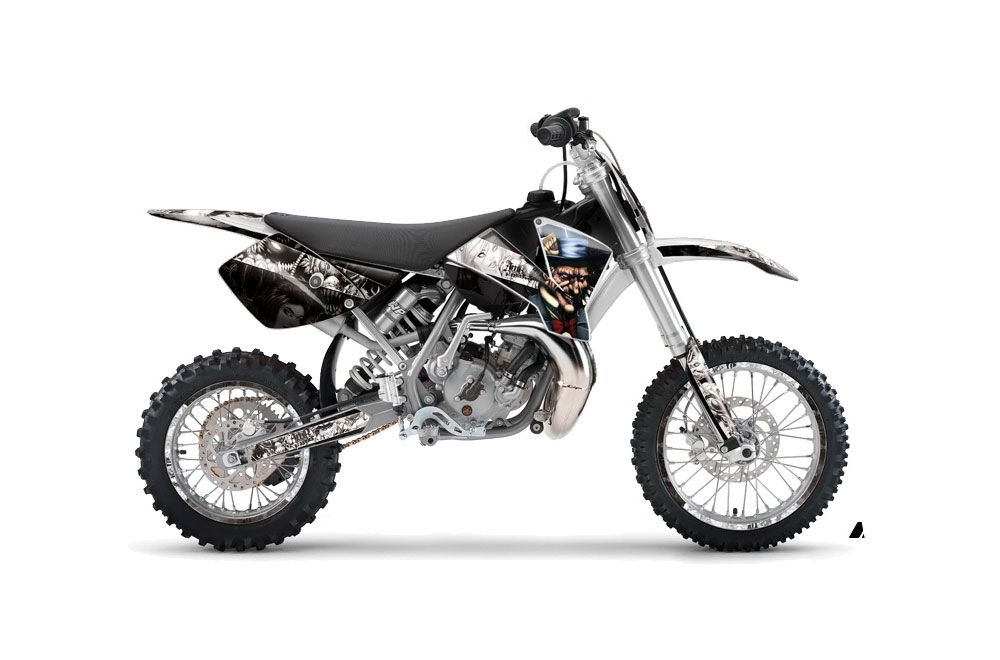 black ktm dirt bike